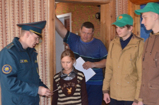 Ратаўнікі і моладзь за бяспеку