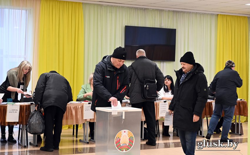 ЦИК: явка избирателей на выборах депутатов на 14.00 составила 59,17%