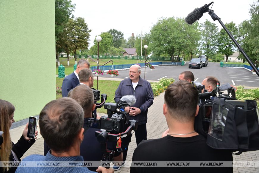 Лукашенко подвел итоги совещания в Шкловском районе по созданию интеграционной структуры в АПК