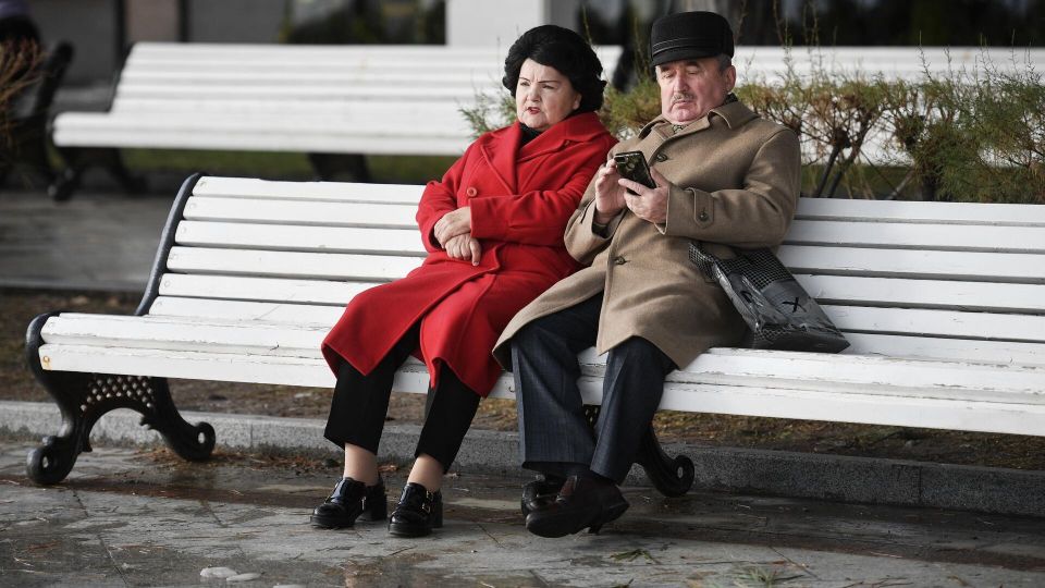 В Беларуси снимут ограничения по размеру пенсий для работающих пенсионеров