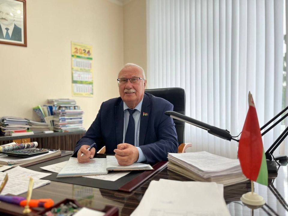 Вопросы семейной политики: сенаторы провели прямые линии